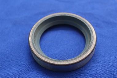 Oil Seal Manual 3-Gear Box rear 1956 UP - Kopie